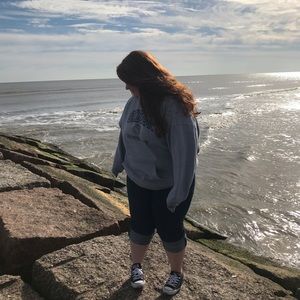 Meet your Posher, Katelyn